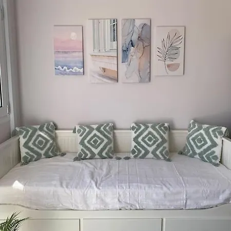 Дом отдыха Elli's House -